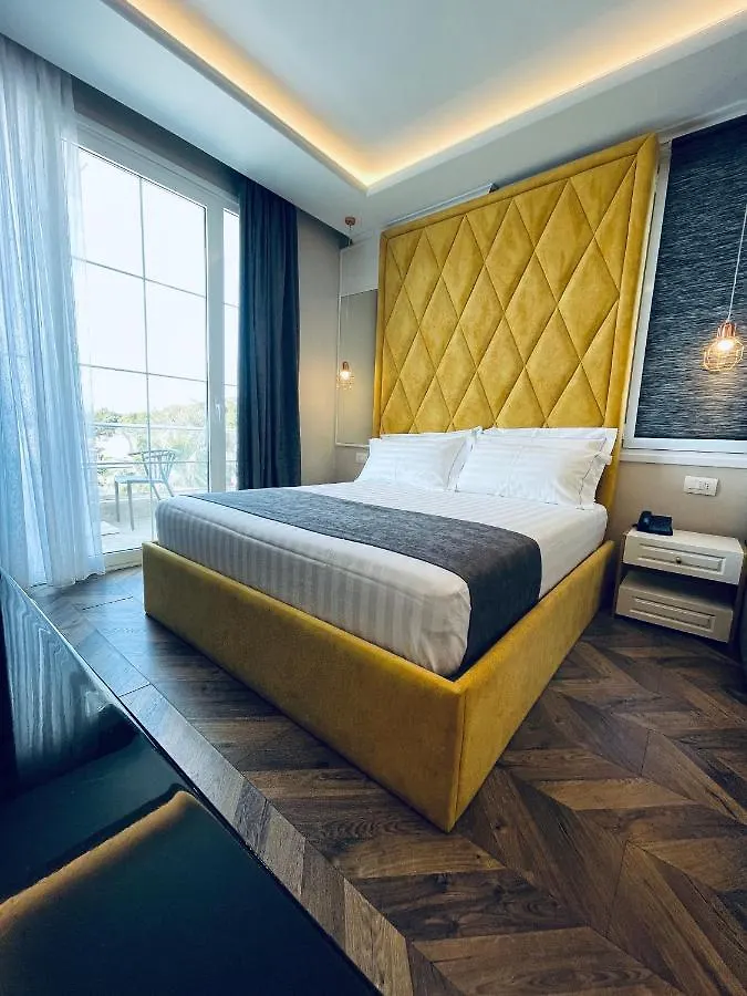 Poda Boutique Hotel Ксамил 4*,